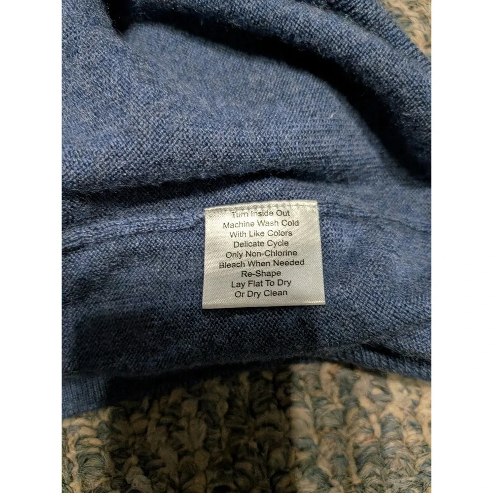 Joseph Abboud Mens Blue Extra Fine Merino Wool V-Neck Sweater Size L
